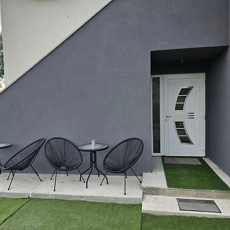Ena1 & Ena2 -Big Free Parking Apartamento Karlovac Exterior foto