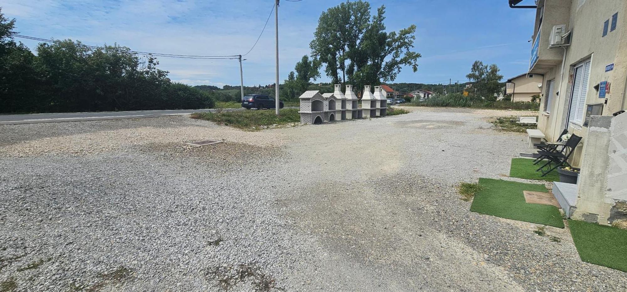 Ena1 & Ena2 -Big Free Parking Apartamento Karlovac Exterior foto