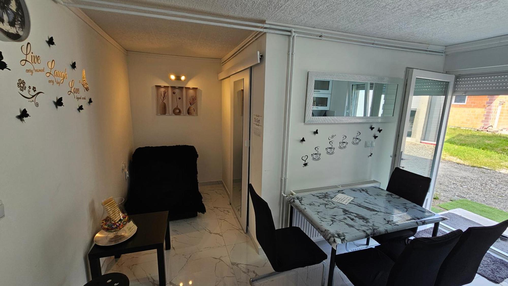 Ena1 & Ena2 -Big Free Parking Apartamento Karlovac Exterior foto