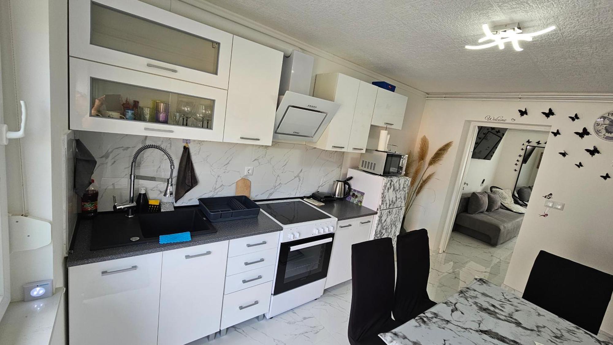 Ena1 & Ena2 -Big Free Parking Apartamento Karlovac Exterior foto