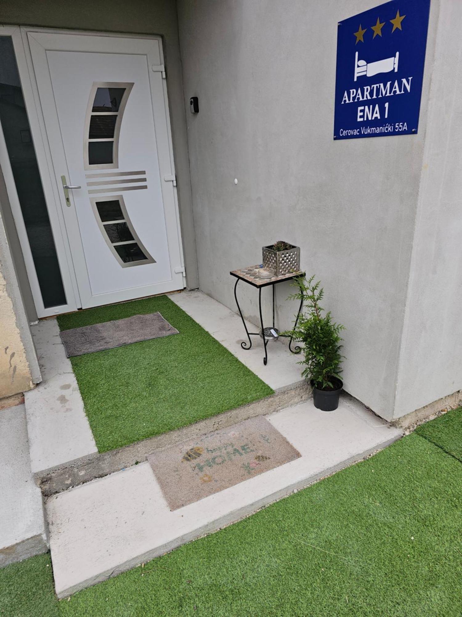 Ena1 & Ena2 -Big Free Parking Apartamento Karlovac Exterior foto