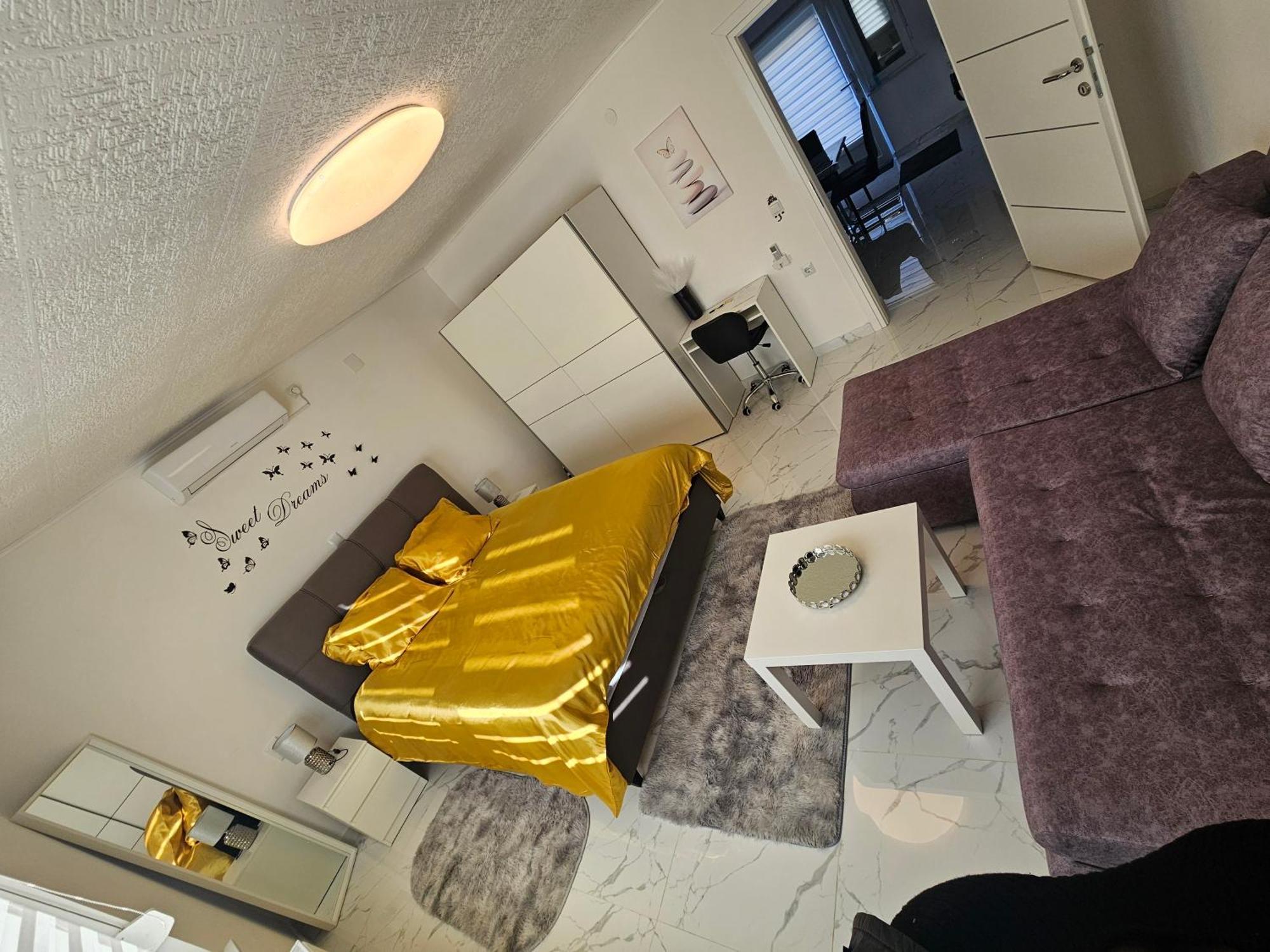 Ena1 & Ena2 -Big Free Parking Apartamento Karlovac Exterior foto