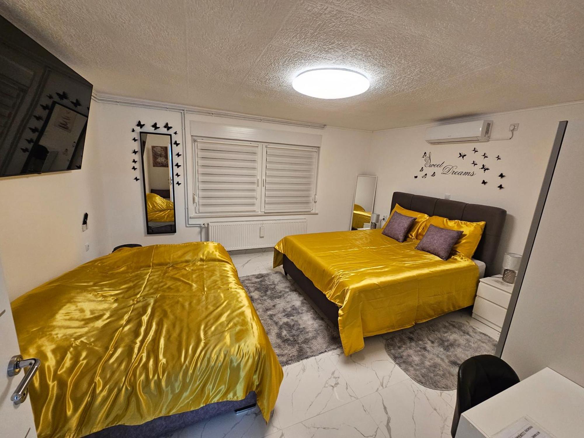 Ena1 & Ena2 -Big Free Parking Apartamento Karlovac Exterior foto