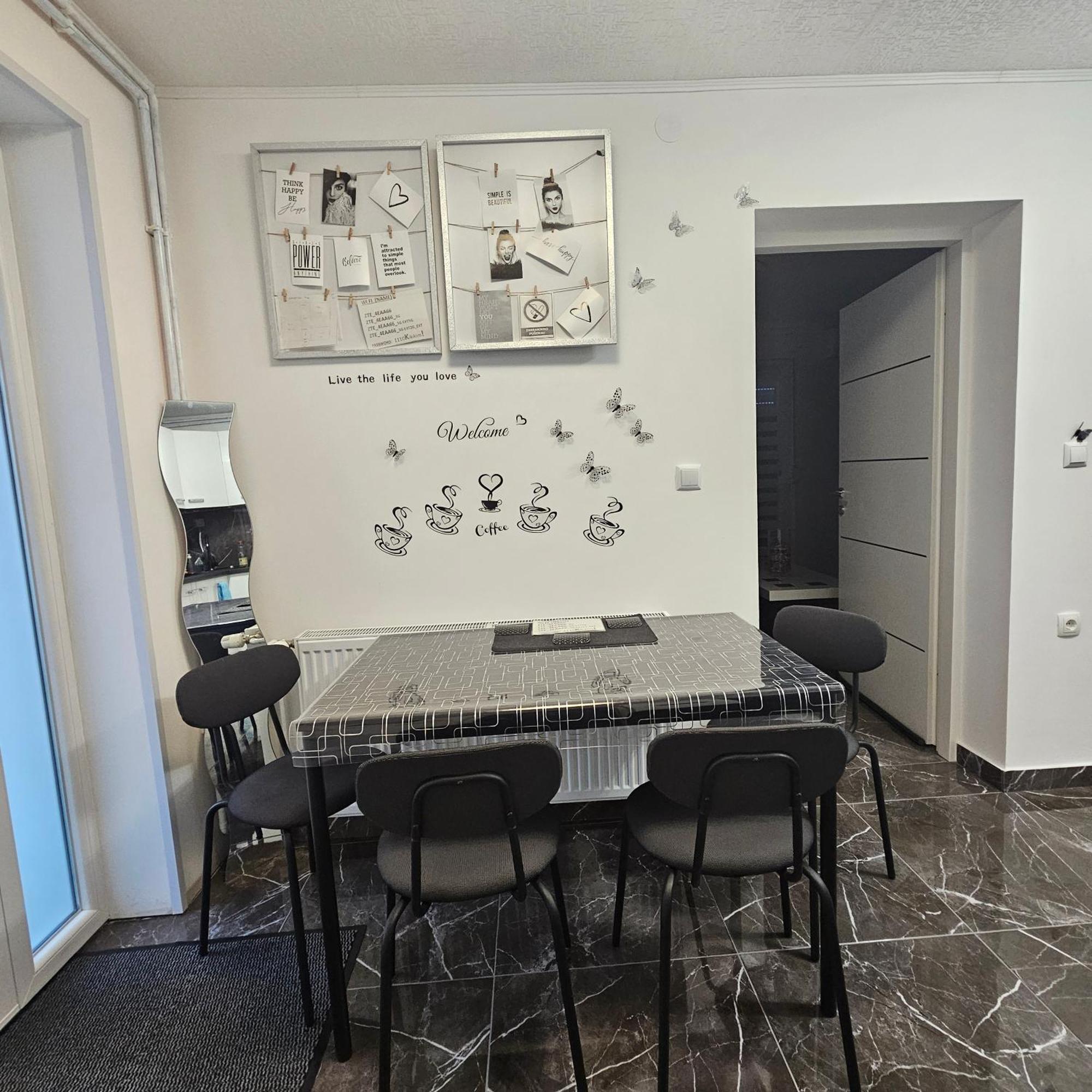 Ena1 & Ena2 -Big Free Parking Apartamento Karlovac Exterior foto