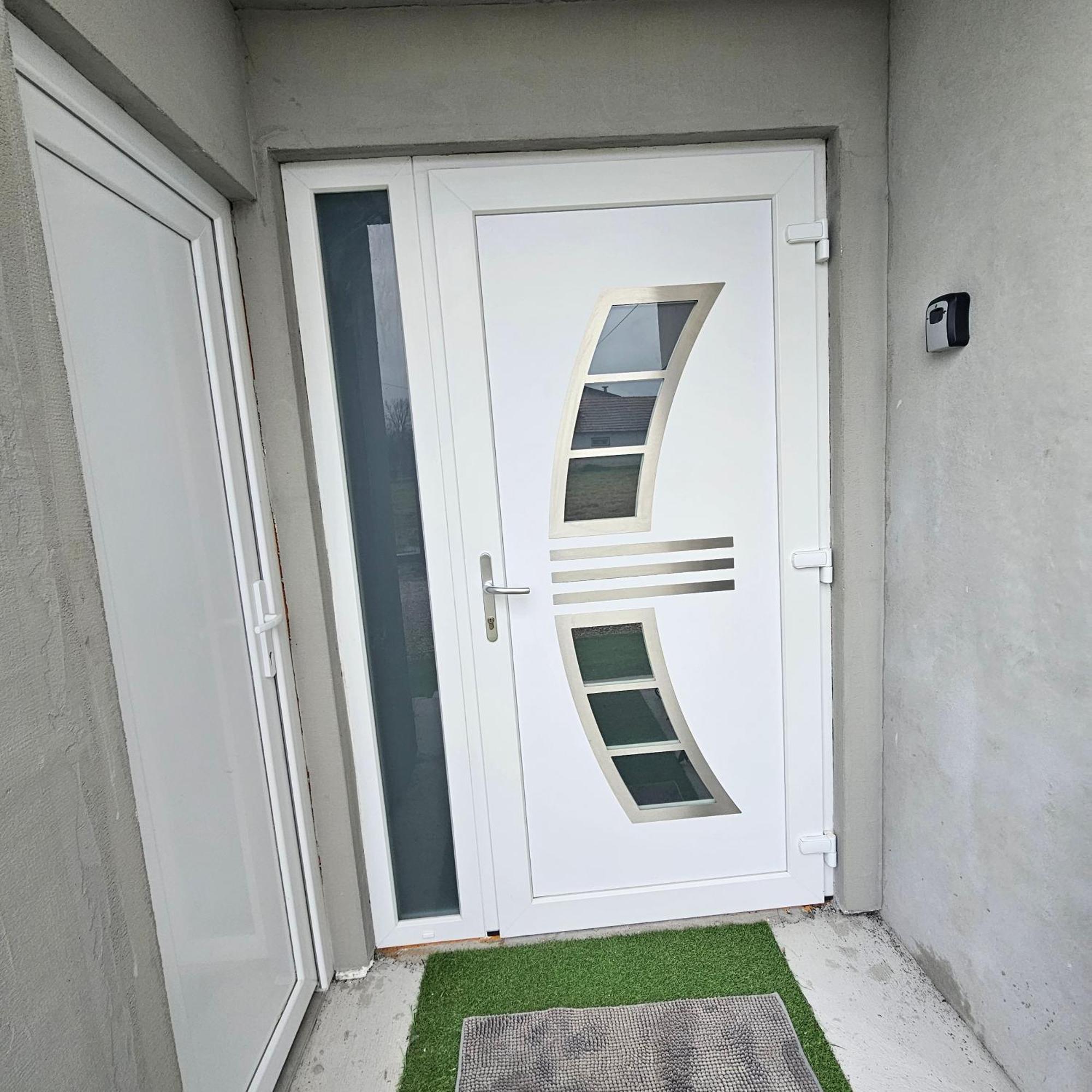 Ena1 & Ena2 -Big Free Parking Apartamento Karlovac Exterior foto
