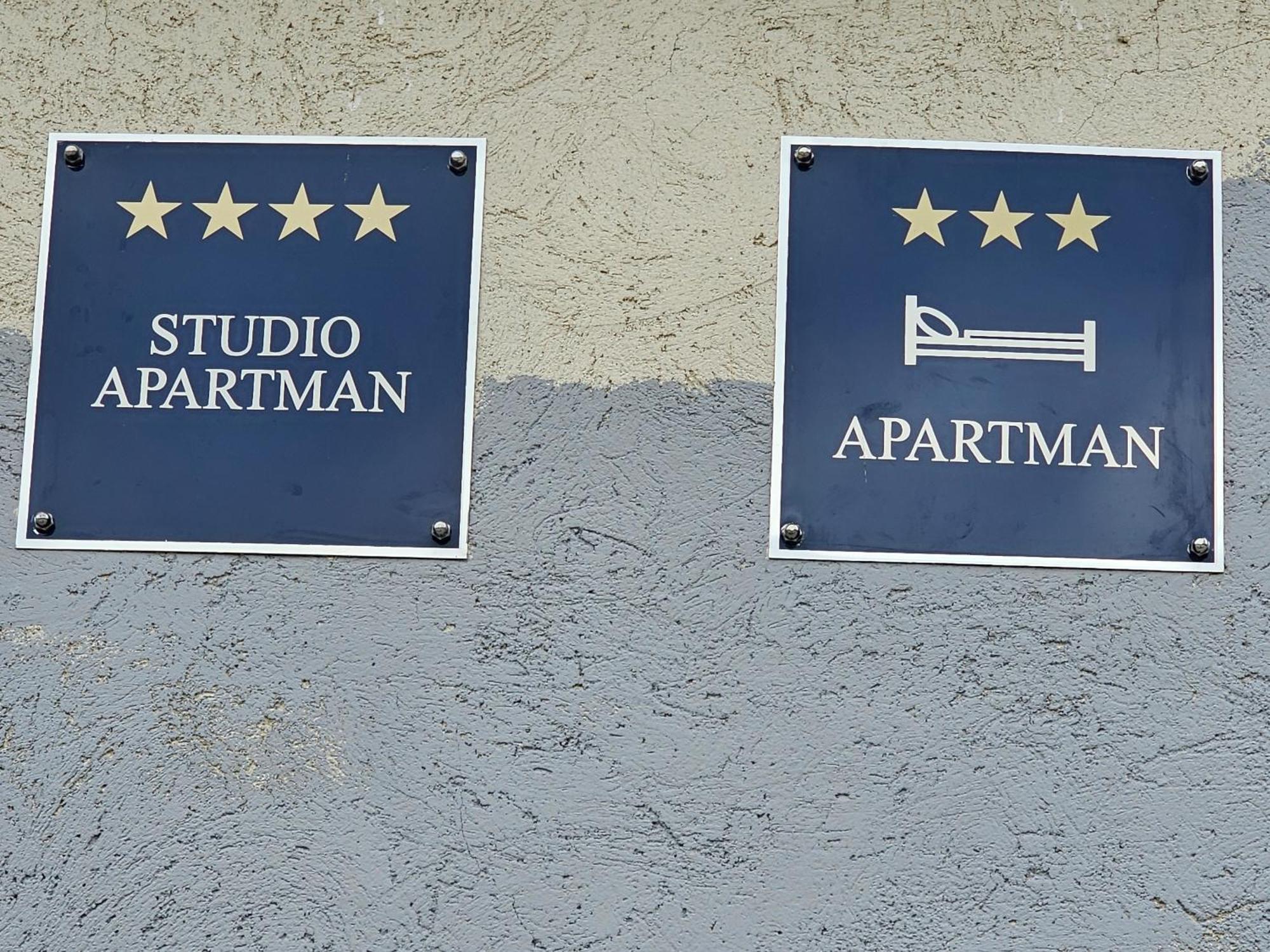 Ena1 & Ena2 -Big Free Parking Apartamento Karlovac Exterior foto
